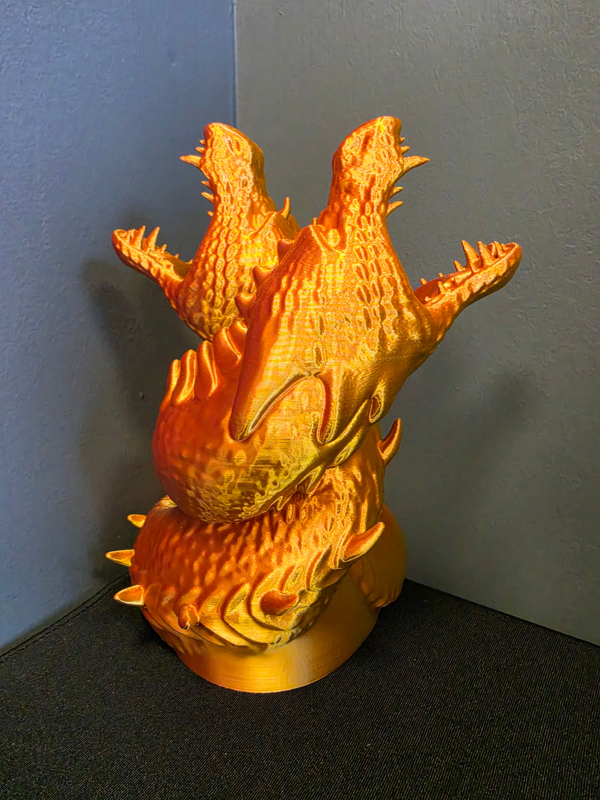 Twin Dragon Dice Tower – Premium RPG Dice Roller