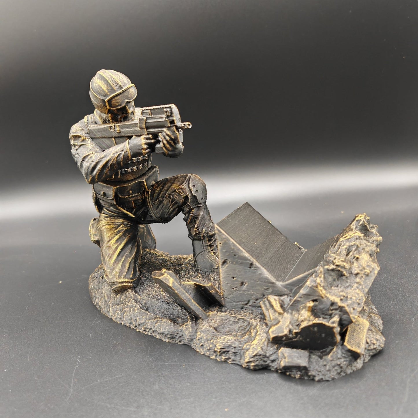 Barricade Controller Holder – Gaming Controller Display Stand - FAN3DP