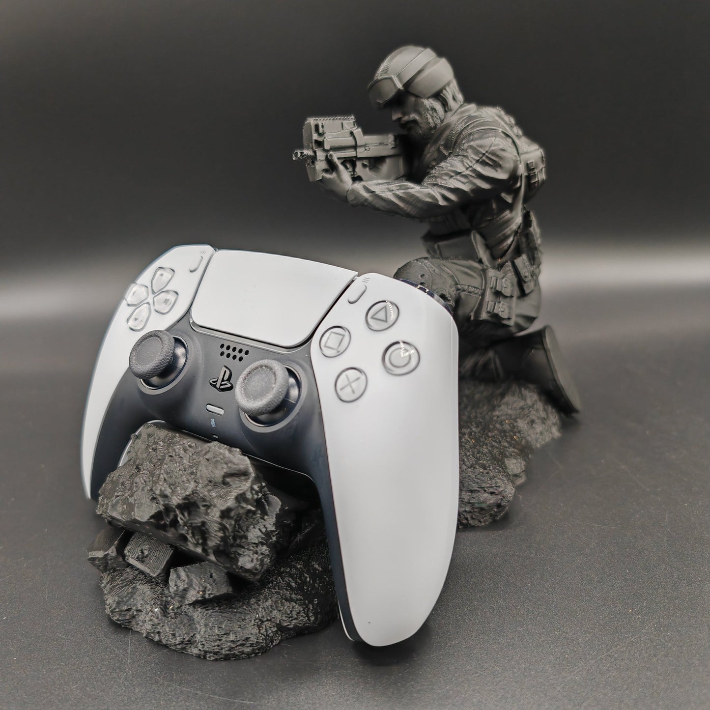 Barricade Controller Holder – Gaming Controller Display Stand - FAN3DP