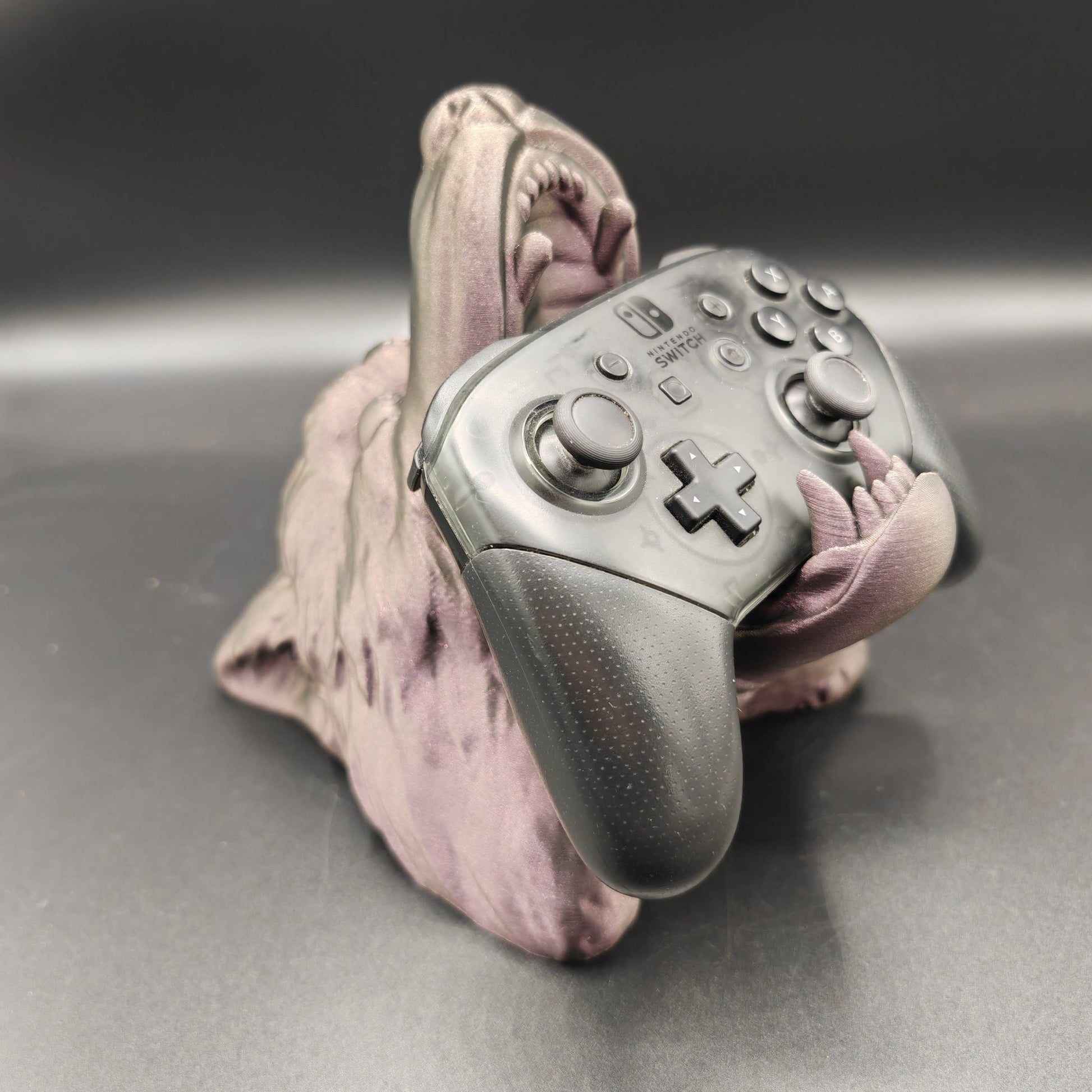 Wolf Head Controller Holder – Fantasy Gaming Controller Display Stand - FAN3DP